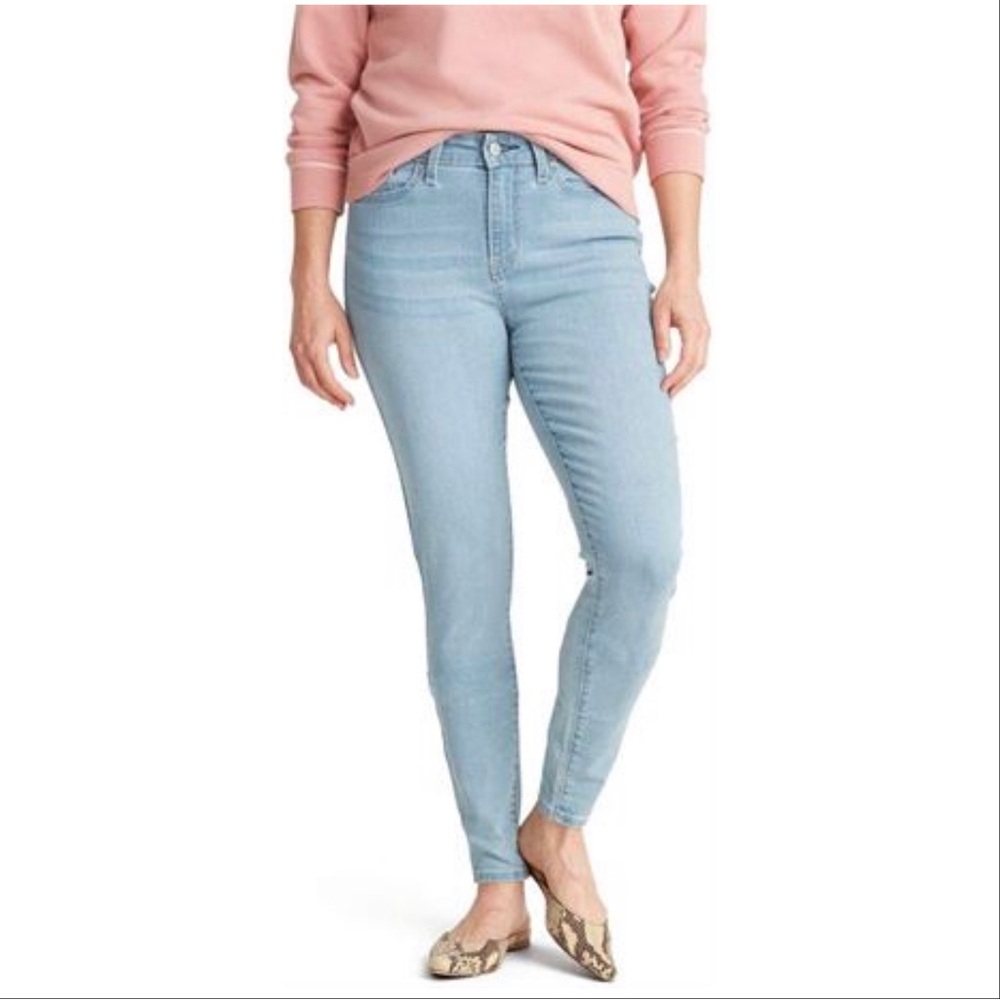 Signature by Levi Strauss & Co.® Gold Women's Midrise Super Skinny Jeans - 38x28